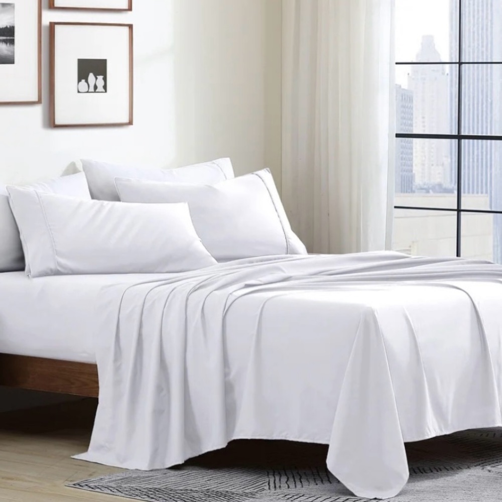 BED BATH & BEYOND Premium 4-Piece Ultra Microfiber Queen Sheet Set #1026259